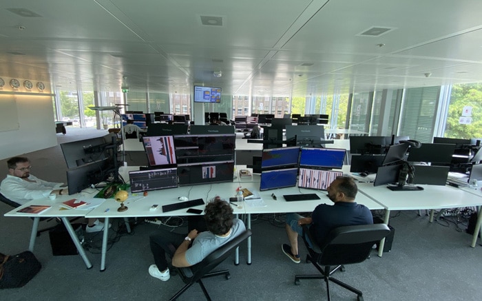 ouvertures des bourses et des salle des marchés